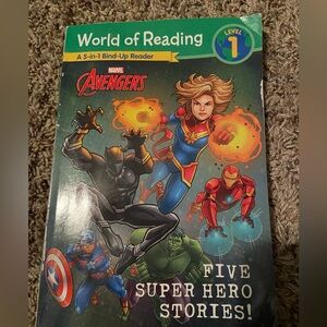 Marvel- Avengers. 5 Super Hero Stories. Level 1 kids book